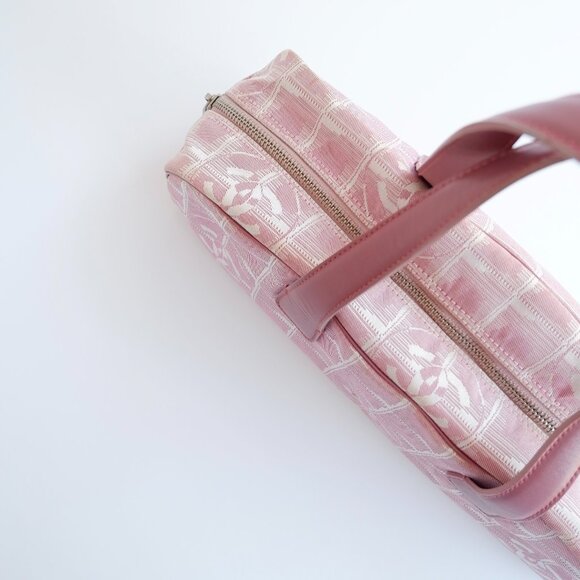 Authentic Preowned Chanel Pink Nylon New Travel Line Shoulder Bag - Picture 12 of 16